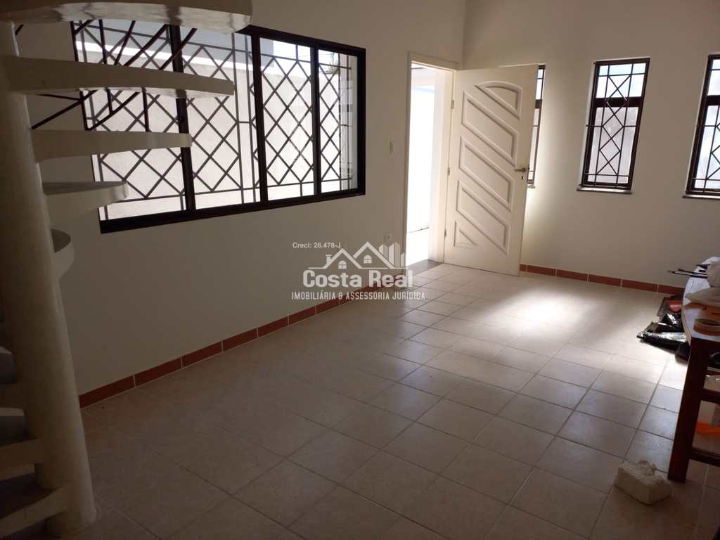 Casa em Praia Grande, no bairro Maracanã