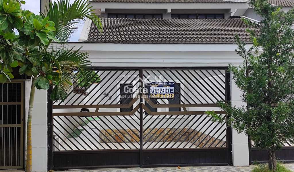 Casa em Praia Grande, bairro Maracanã