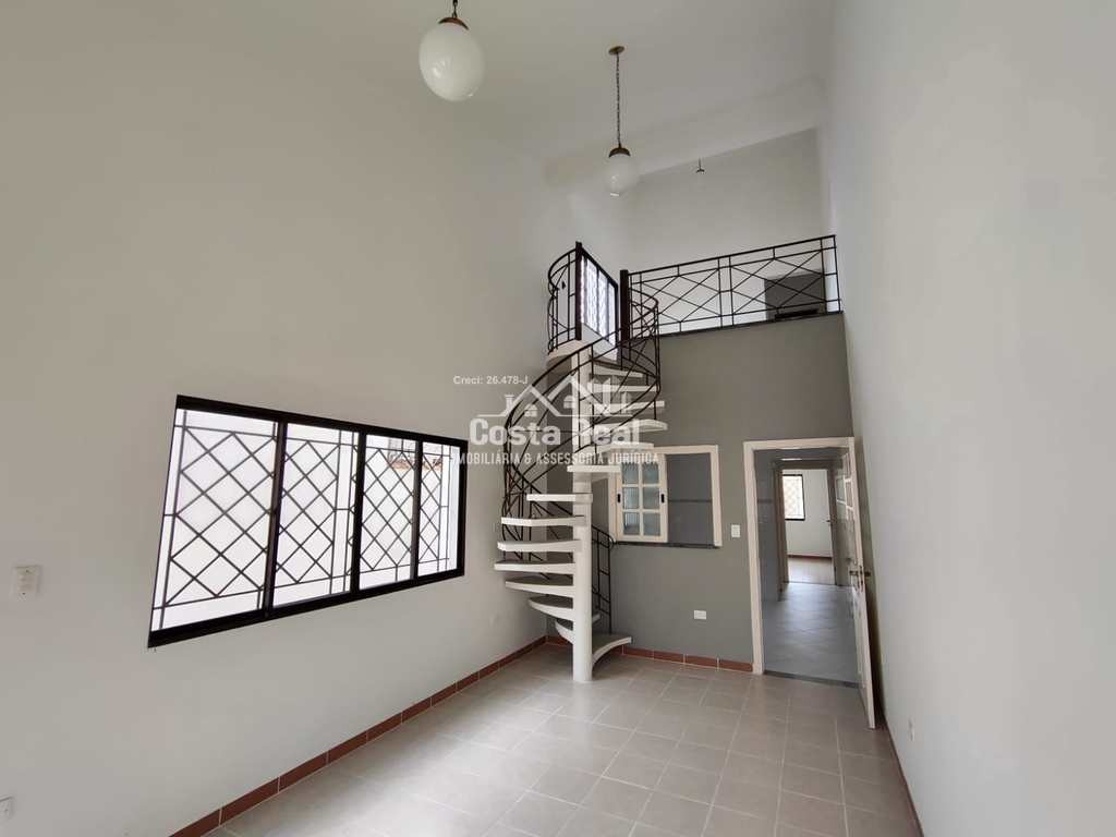Casa em Praia Grande, no bairro Maracanã