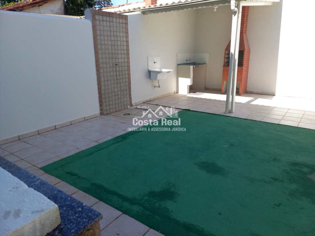 Casa em Praia Grande, no bairro Maracanã