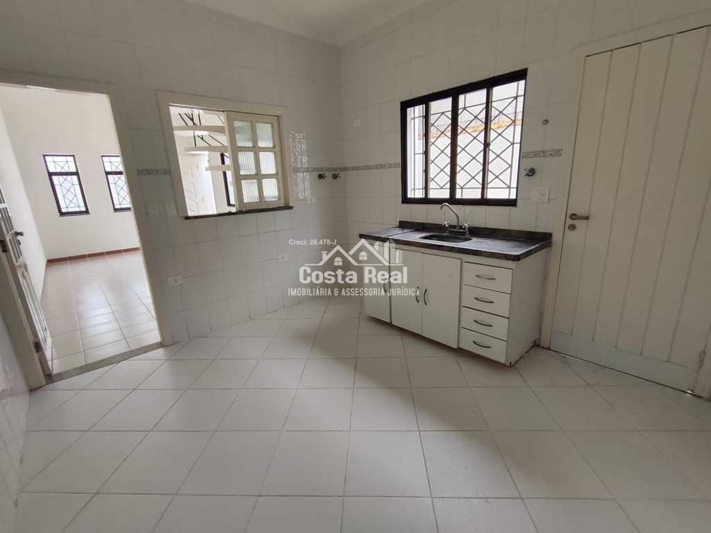 Casa em Praia Grande, no bairro Maracanã
