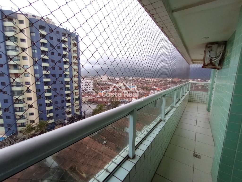 Apartamento em Praia Grande, no bairro Real
