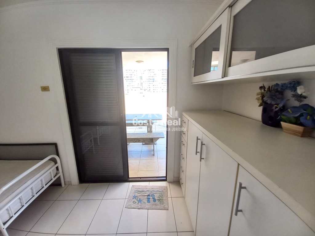 Apartamento em Praia Grande, no bairro Ocian