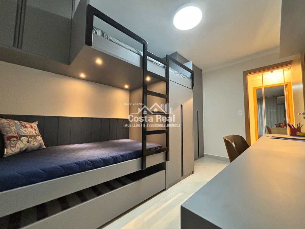 Apartamento em Praia Grande, no bairro Boqueirão