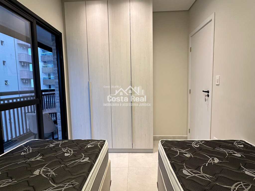 Apartamento em Praia Grande, no bairro Tupi