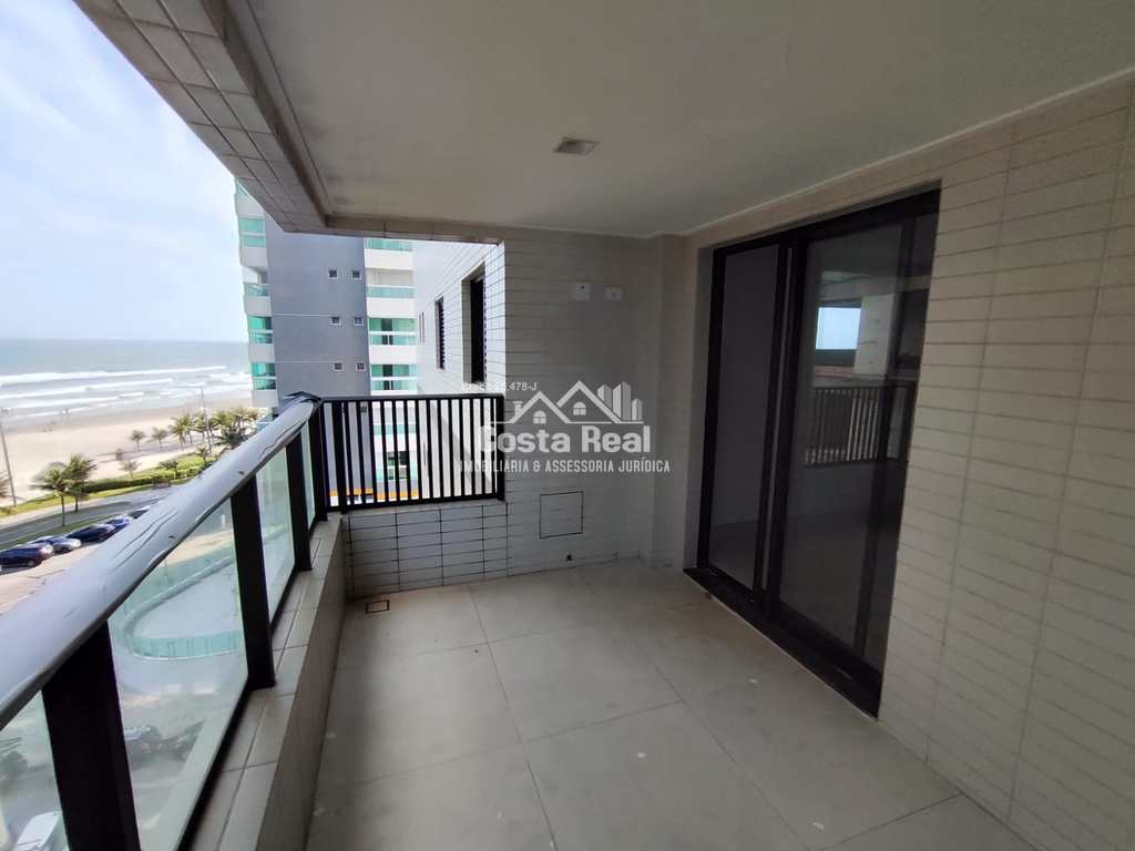 Apartamento em Praia Grande, no bairro Maracanã