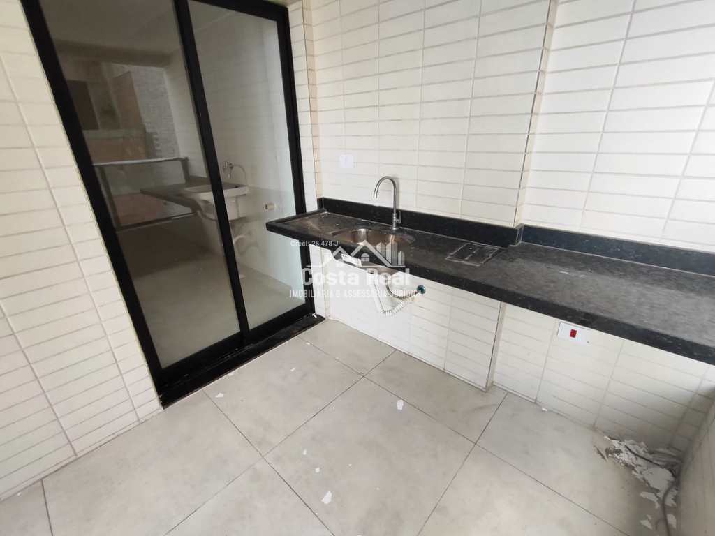 Apartamento em Praia Grande, no bairro Maracanã