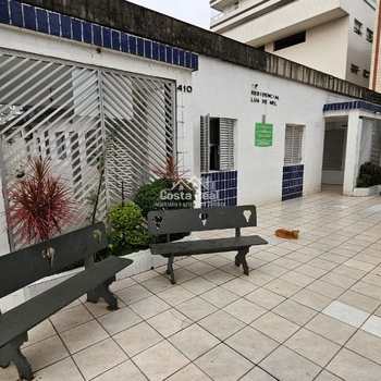 Kitnet em Praia Grande, bairro Canto do Forte