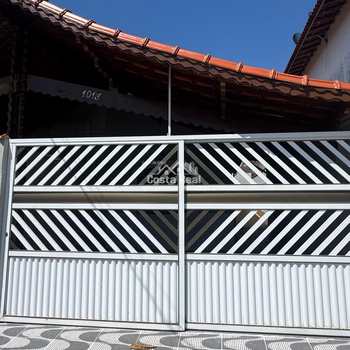 Casa em Praia Grande, bairro Maracanã