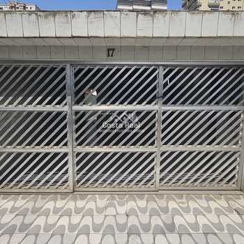 Casa em Praia Grande, bairro Aviação