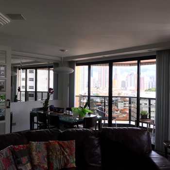 Apartamento em São Paulo, bairro Vila Gomes Cardim