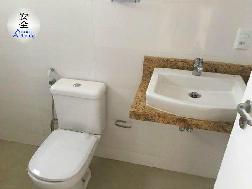 Casa em Atibaia, no bairro Atibaia