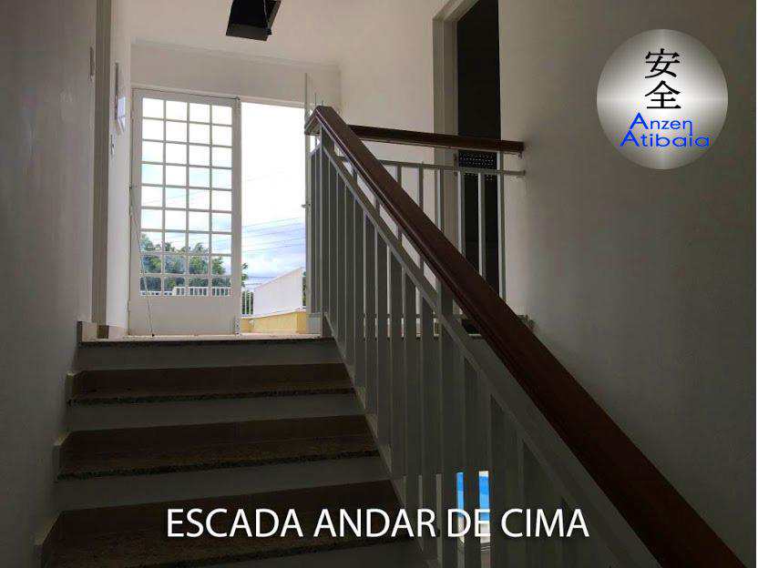 Casa em Atibaia, no bairro Atibaia