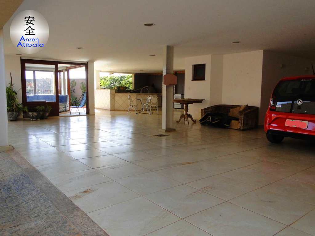 Casa em Atibaia, no bairro Atibaia
