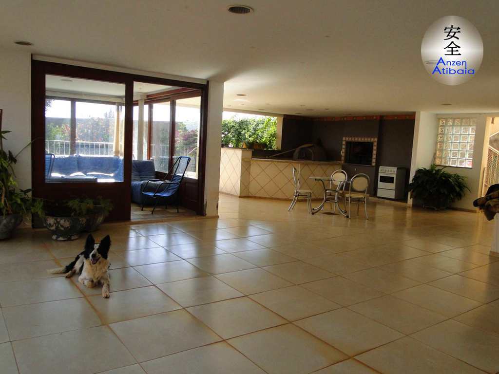 Casa em Atibaia, no bairro Atibaia