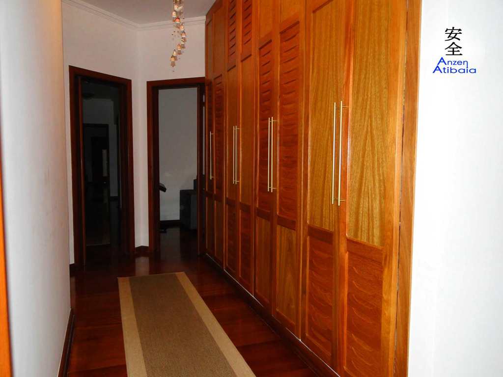 Casa em Atibaia, no bairro Atibaia