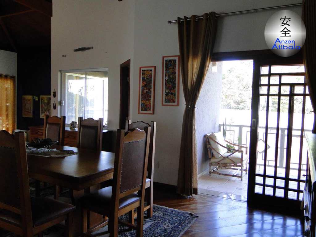 Casa em Atibaia, no bairro Atibaia