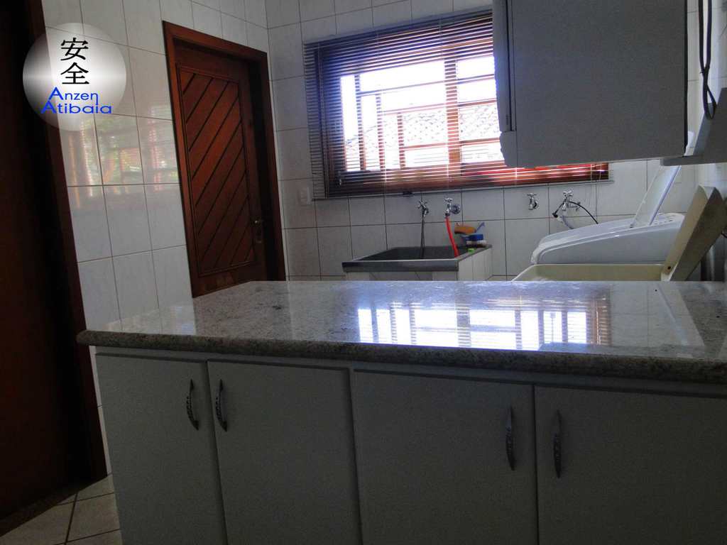Casa em Atibaia, no bairro Atibaia