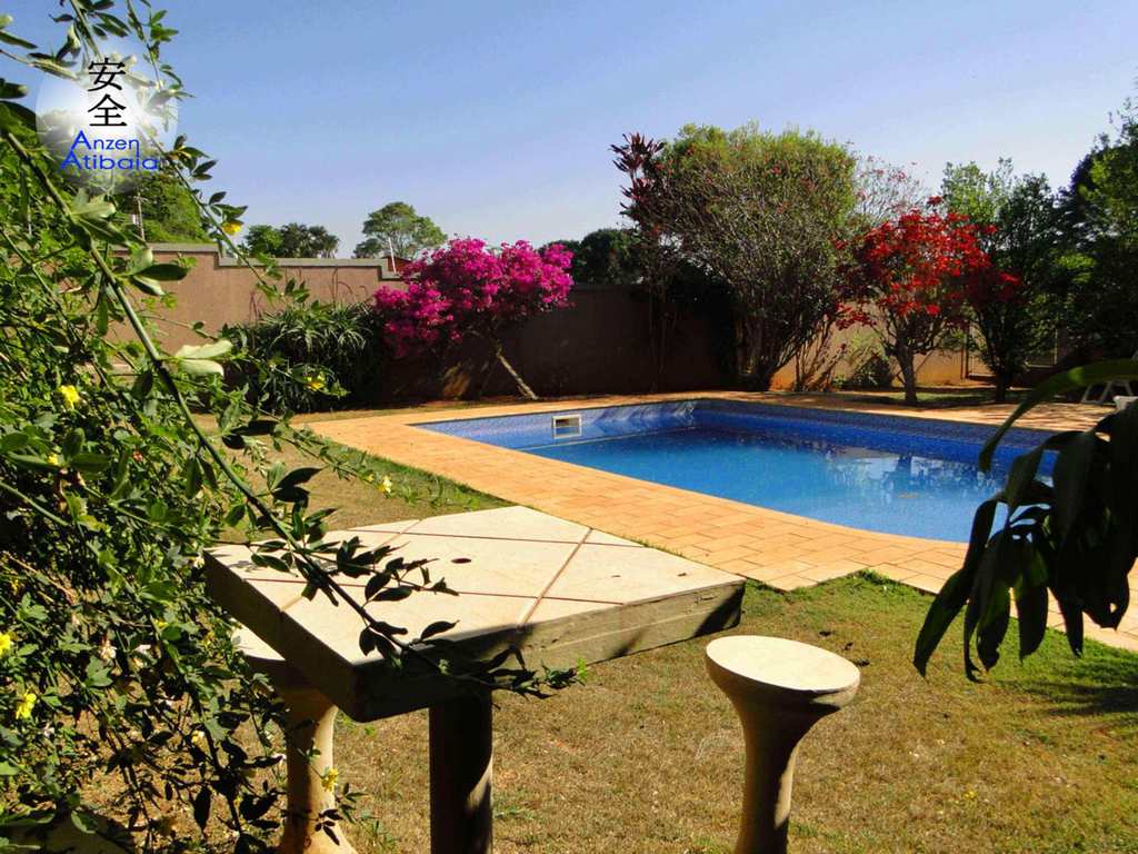 Casa em Atibaia, no bairro Atibaia