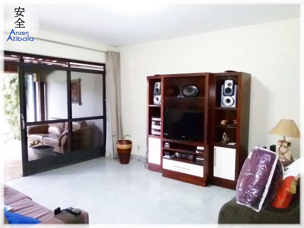 Casa em Atibaia, no bairro Atibaia