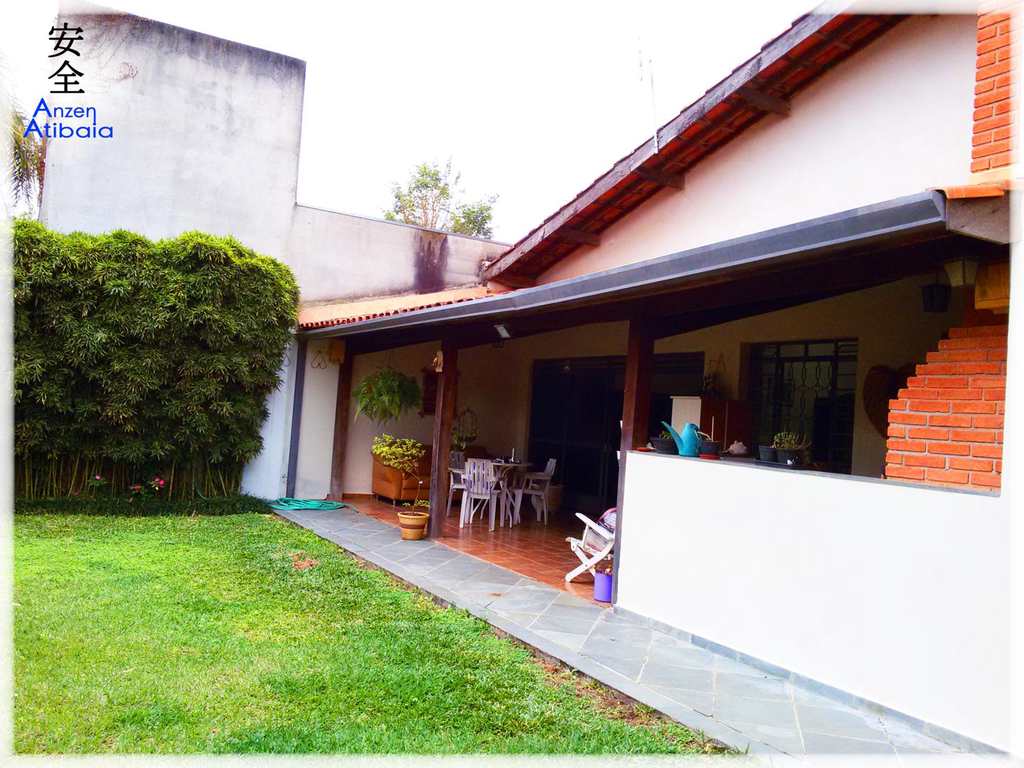 Casa em Atibaia, no bairro Atibaia