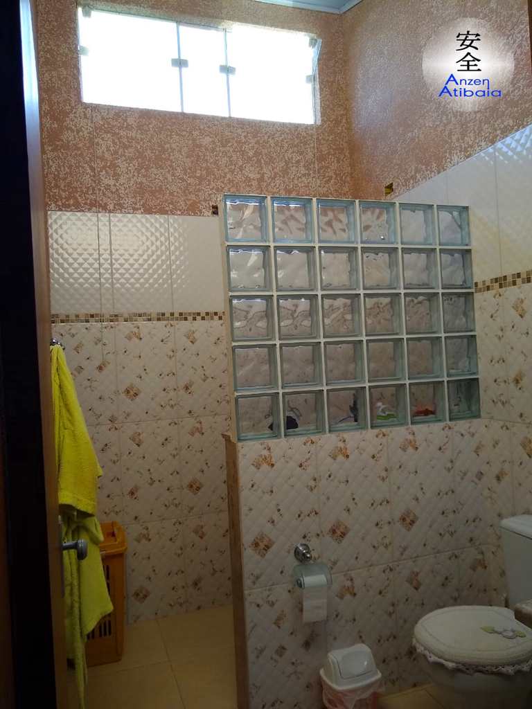 Casa em Atibaia, no bairro Atibaia