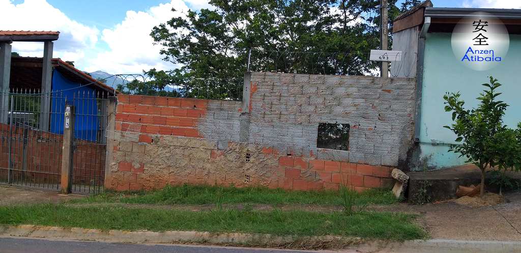 Casa em Atibaia, no bairro Atibaia