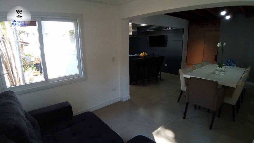 Casa em Atibaia, no bairro Atibaia