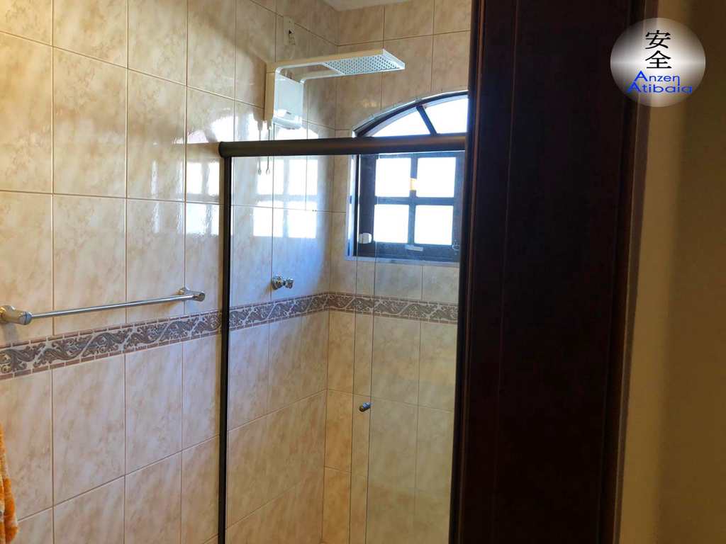 Casa em Atibaia, no bairro Atibaia