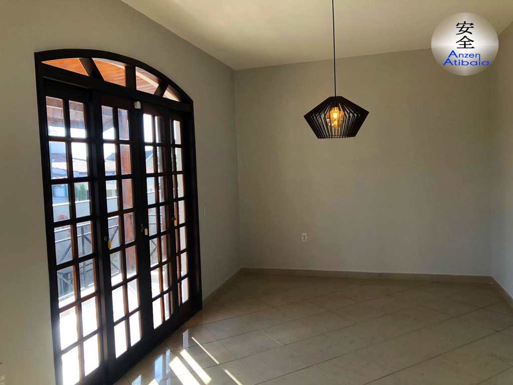 Casa em Atibaia, no bairro Atibaia