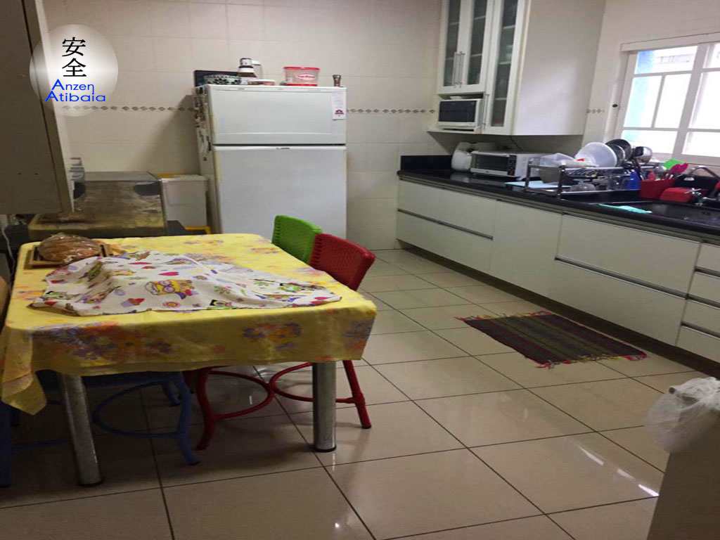 Casa em Atibaia, no bairro Atibaia
