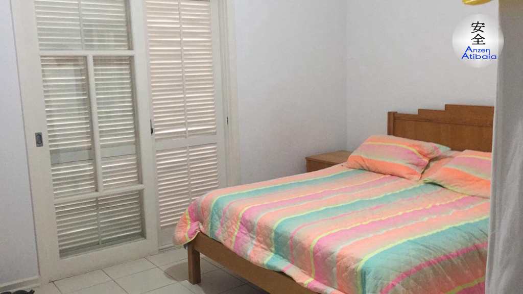 Casa em Atibaia, no bairro Atibaia