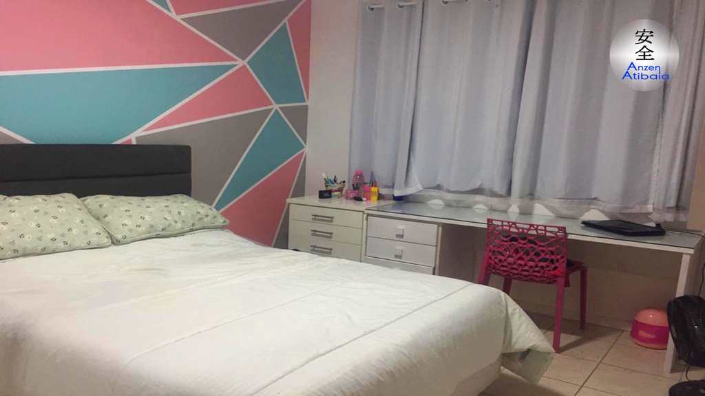 Casa em Atibaia, no bairro Atibaia
