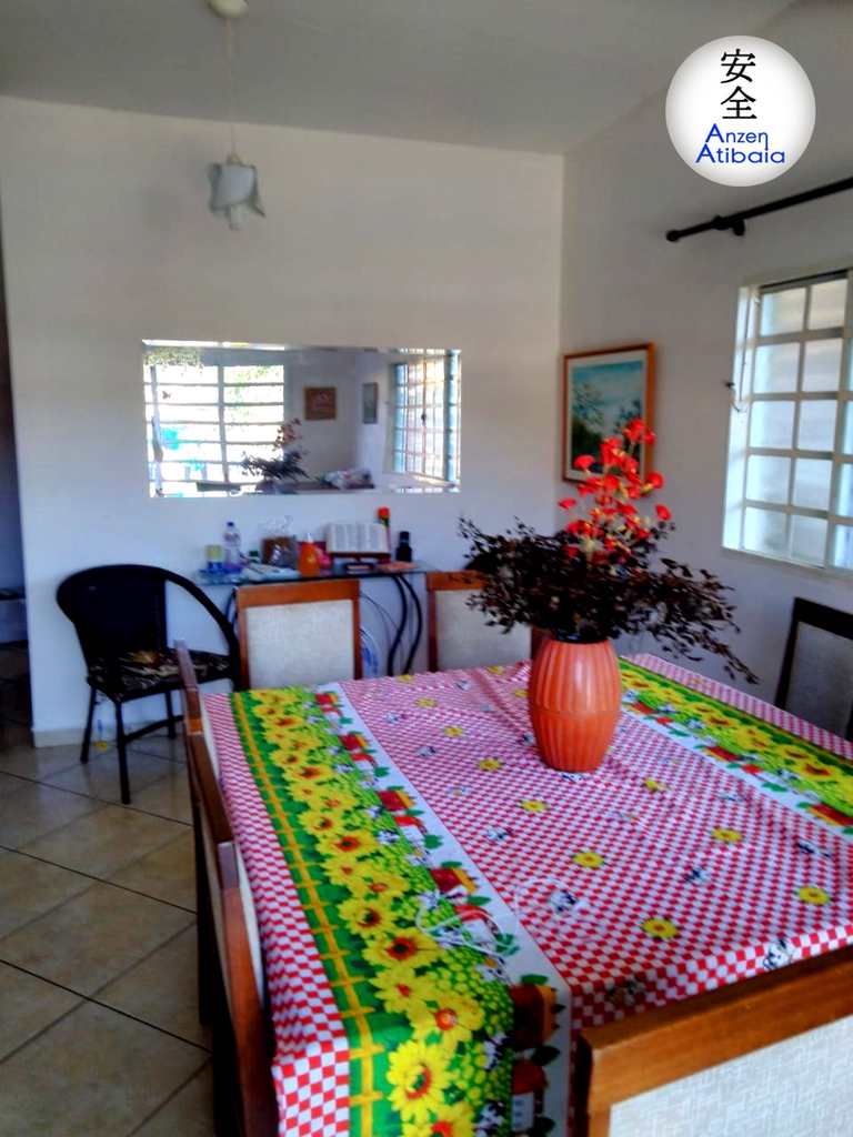 Casa em Atibaia, no bairro Atibaia