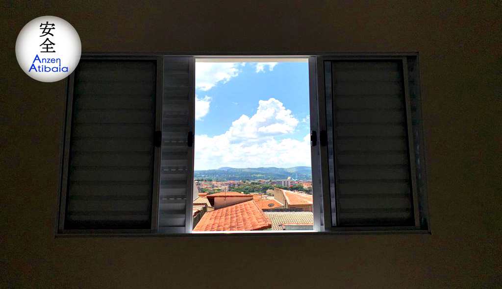 Casa em Atibaia, no bairro Atibaia