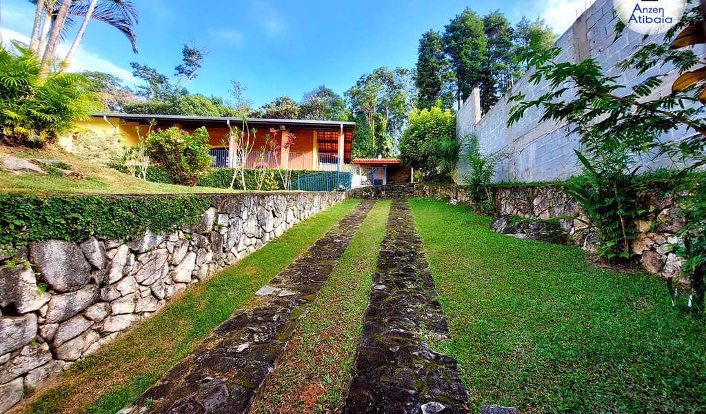 Casa de Condomínio em Atibaia, bairro Atibaia
