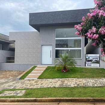 Casa de Condomínio em Atibaia, bairro Condomínio Residencial Reserva de Atibaia