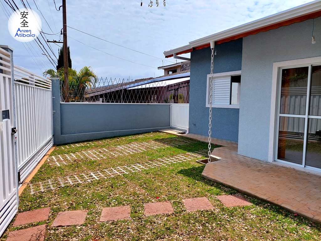 Casa em Atibaia, no bairro Atibaia