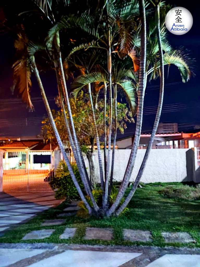 Casa em Atibaia, no bairro Atibaia