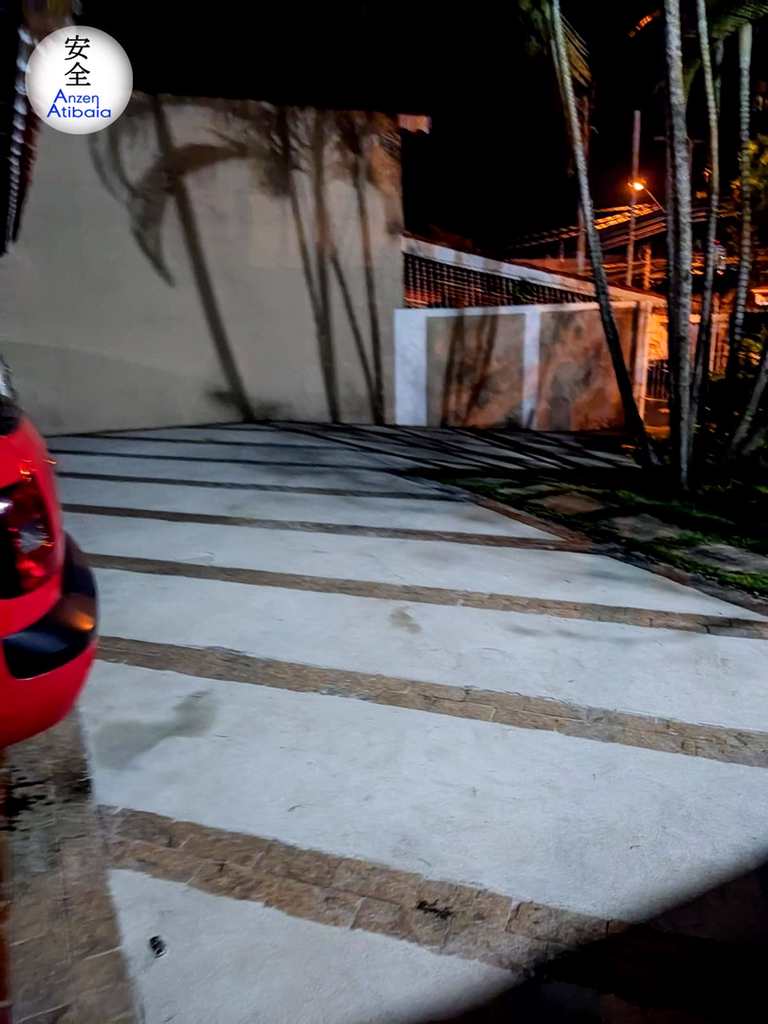 Casa em Atibaia, no bairro Atibaia