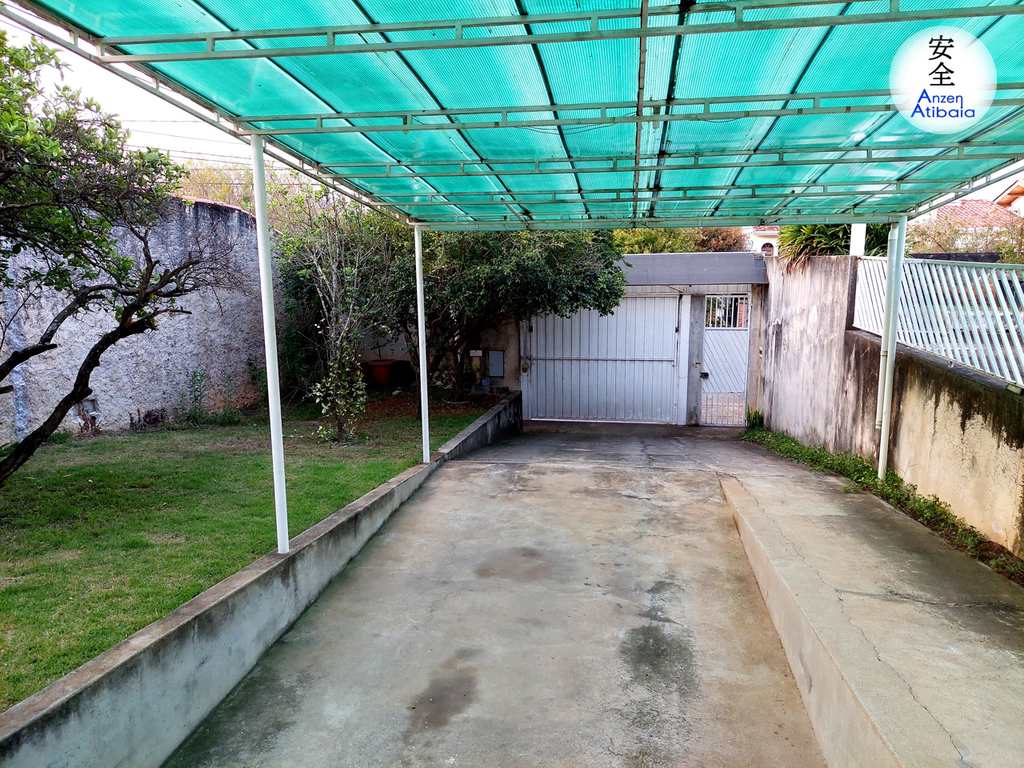 Casa em Atibaia, no bairro Atibaia