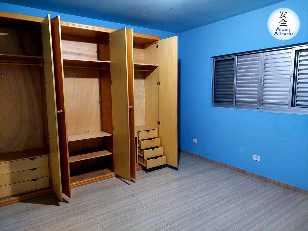 Casa em Atibaia, no bairro Atibaia