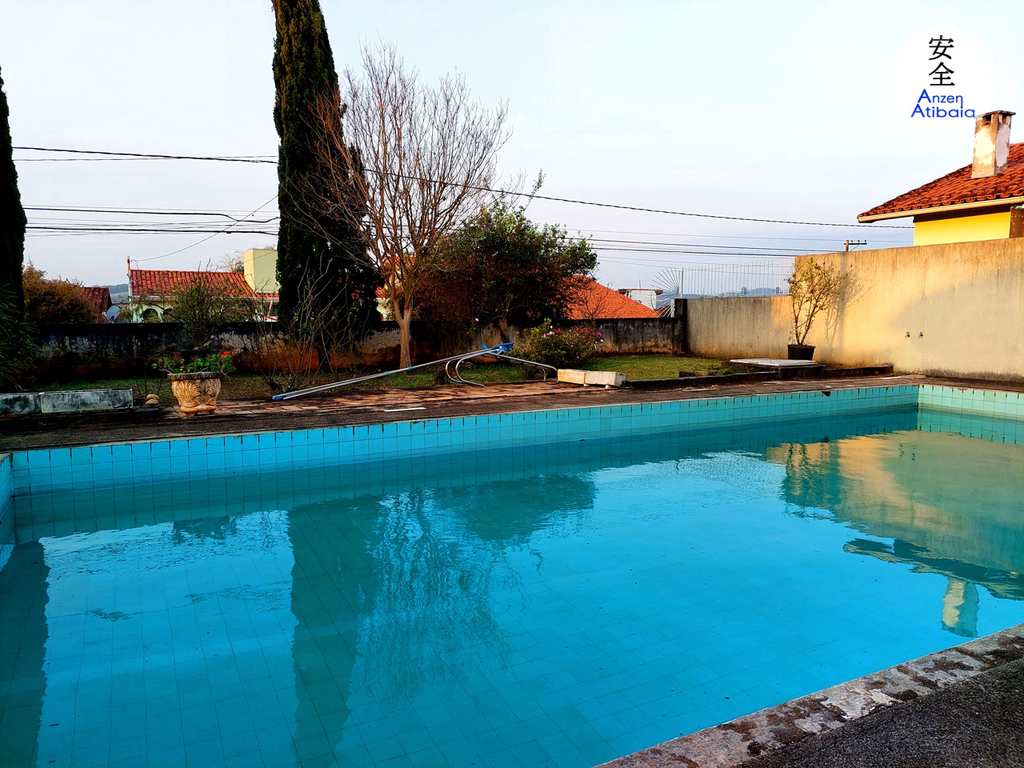Casa em Atibaia, no bairro Atibaia