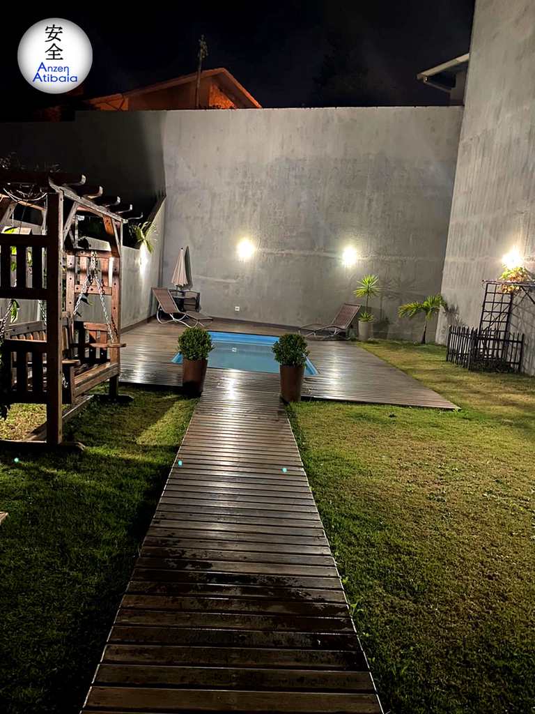 Casa em Atibaia, no bairro Atibaia