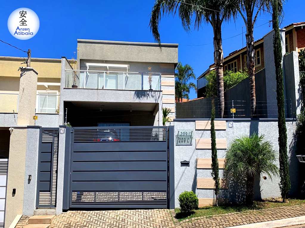 Casa em Atibaia, no bairro Atibaia