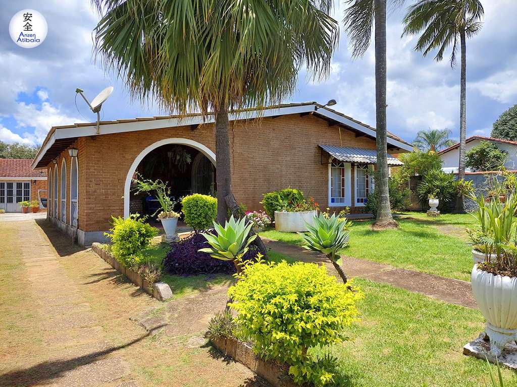 Casa de Condomínio em Atibaia, no bairro Atibaia
