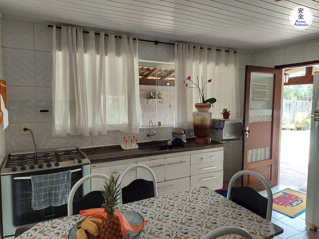 Casa de Condomínio em Atibaia, no bairro Atibaia