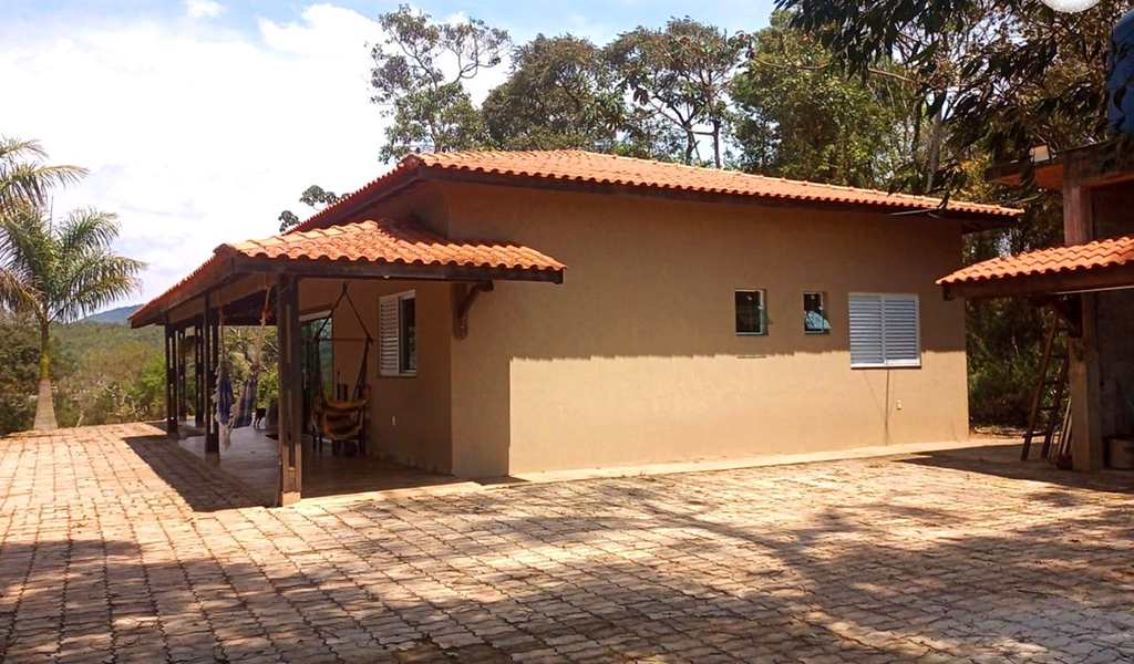 Chácara em Bom Jesus dos Perdões, bairro Centro