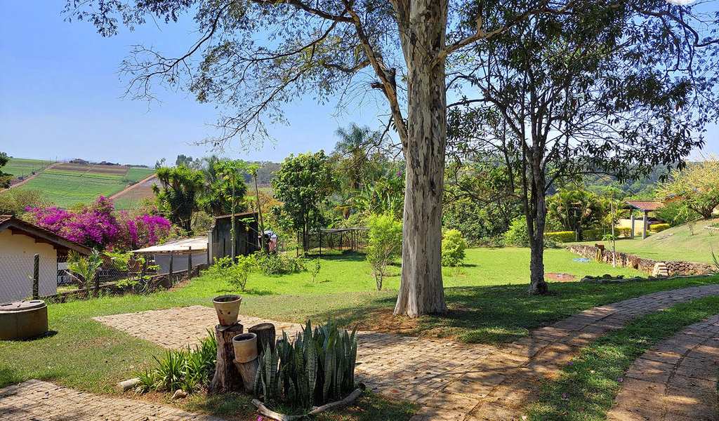 Chácara em Atibaia, bairro Jardim Maracanã