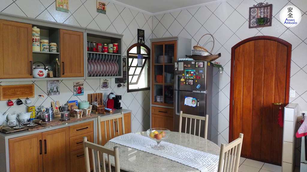 Casa de Condomínio em Atibaia, no bairro Atibaia